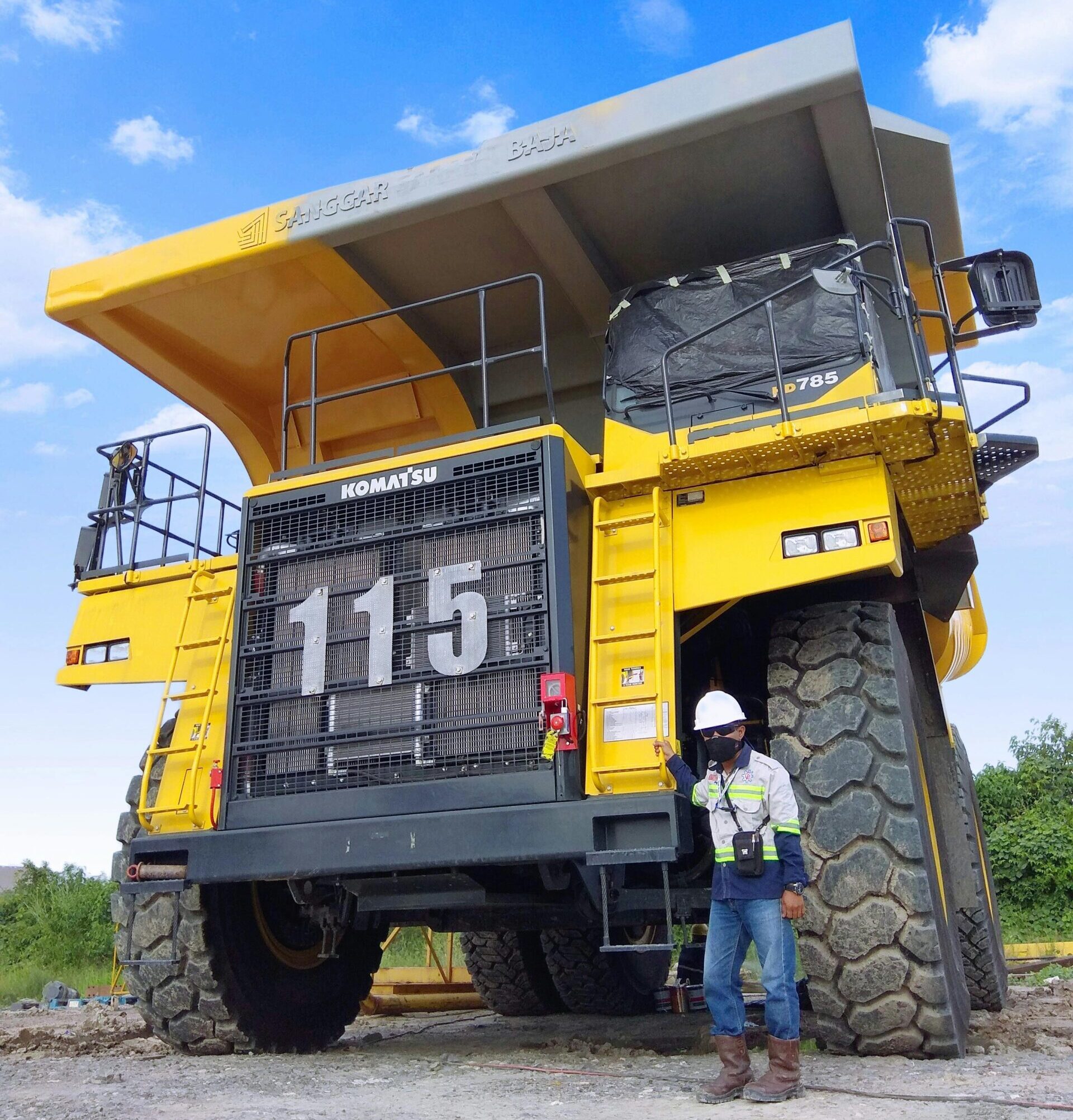 These Mining Jobs Could Be Yours — If You’ve Got a First Aid Certificate